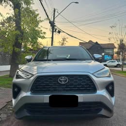 2024 Toyota yaris cross 2024 usado