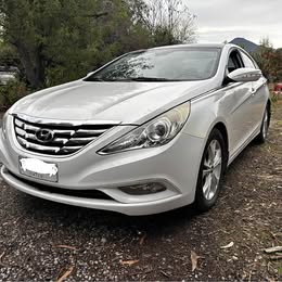Hyundai Sonata 2011