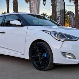 Hyundai Veloster 2013