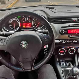 Alfa Romeo Giulietta 2012