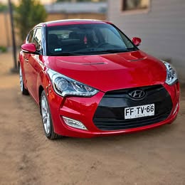 Hyundai Veloster 2013
