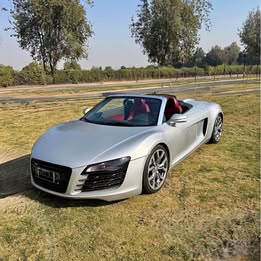 Audi R8 2012
