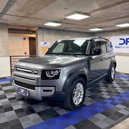Land Rover Defender 2021