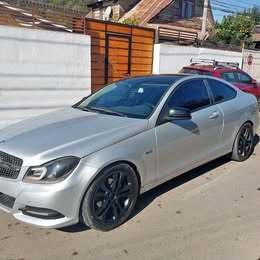 Mercedes Benz C180 2012