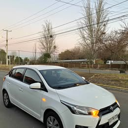 2015 Toyota Yaris 2015 usado