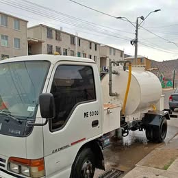Isuzu Nkr 1998