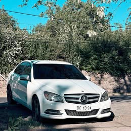 Mercedes Benz C180 2011