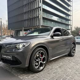 Alfa Romeo Stelvio 2023