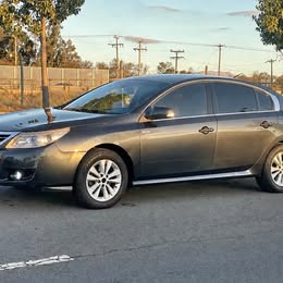 Renault Latitude 2014