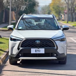 2023 Toyota cross 1.8 híbrido aut 2023 usado