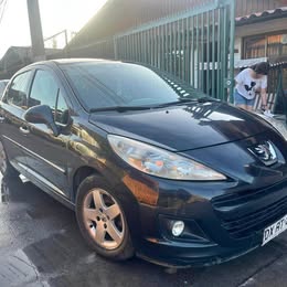 Peugeot 207 2012