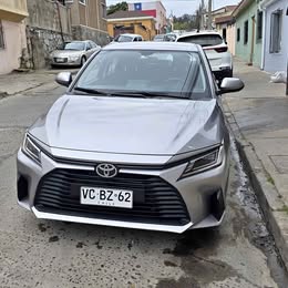 2025 Toyota Yaris 2025 usado