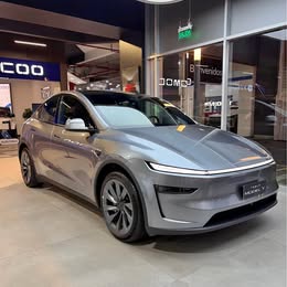 Tesla Model Y 2027