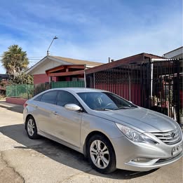 Hyundai Sonata 2011