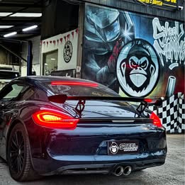 Porsche Boxster 