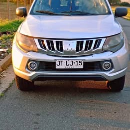 2017 Mitsubishi mitsubishi+montero L200