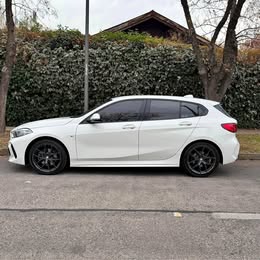 2023 BMW 118d 2.0 aut 2023 usado