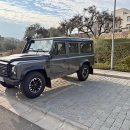 Land Rover Defender 2016