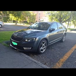 Vendo o permuto skoda octavia 2018