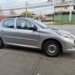 Peugeot 207 2011