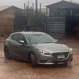 Mazda Mazda3 2015