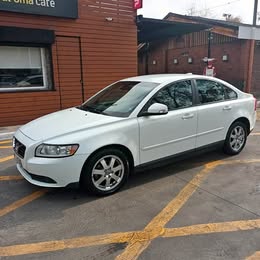 Volvo S40 2011