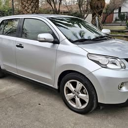 Toyota Urban Cruiser 2013