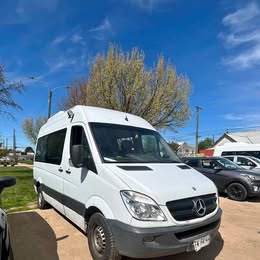 Mercedes Benz Sprinter 2013