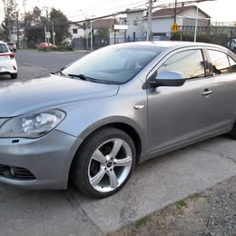 Suzuki Kizashi 2013