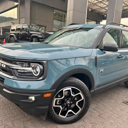 Ford Bronco 2023