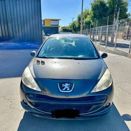Peugeot 207 2011