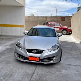 Hyundai Genesis 2010