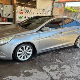 Hyundai Sonata 