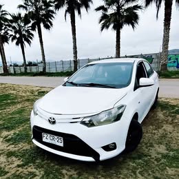 2014 Toyota Yaris 2014 usado