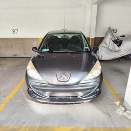 Peugeot 207 2012
