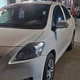 2013 Toyota Yaris 2013 usado
