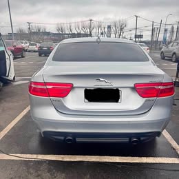 Jaguar Xe 2020