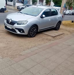 Renault Logan 2018