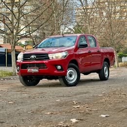 2021 Toyota hilux d-cab dx tss 4x4 2.4 2021 usado